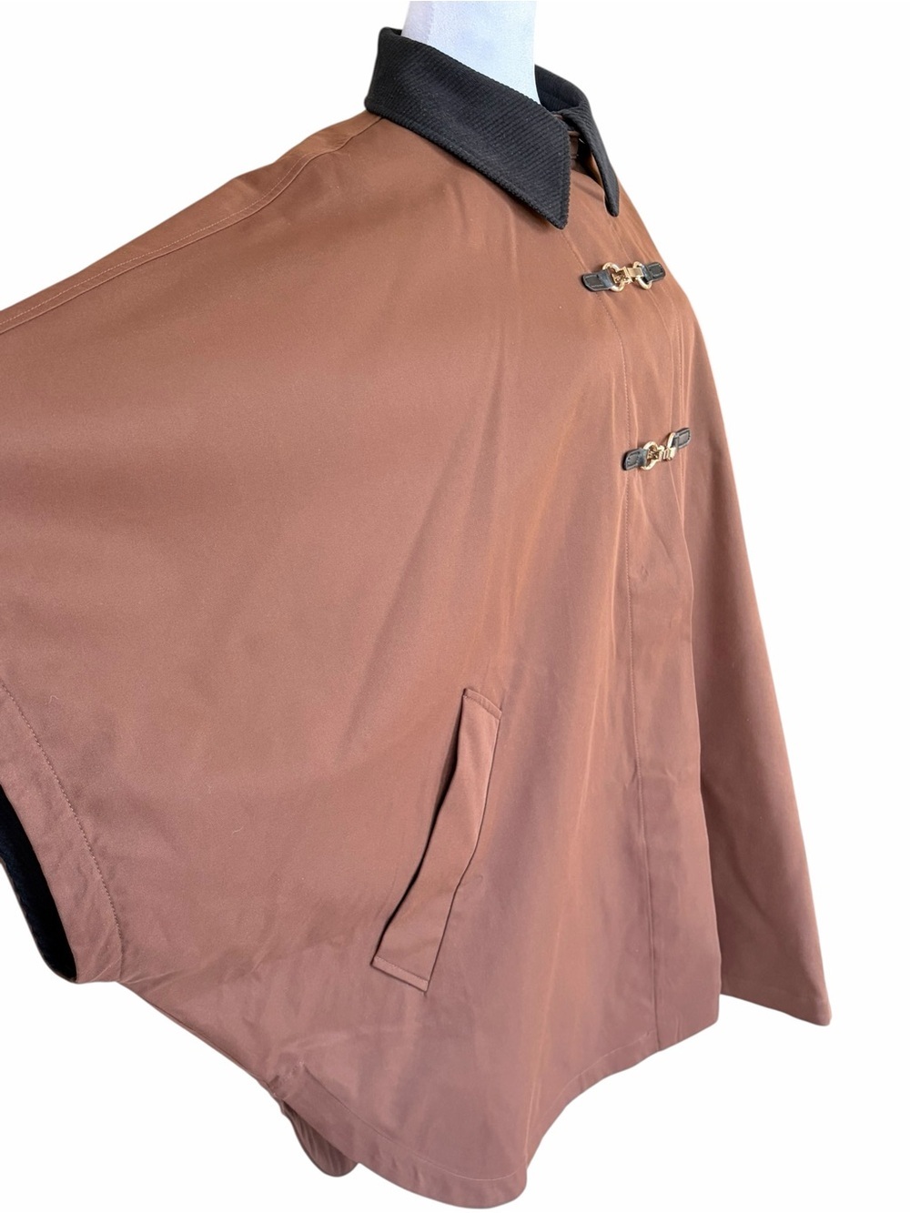 Talbots Chocolate Brown Woven
Water-Resistant Cape Equestrian Old Money - Picture 5 of 9